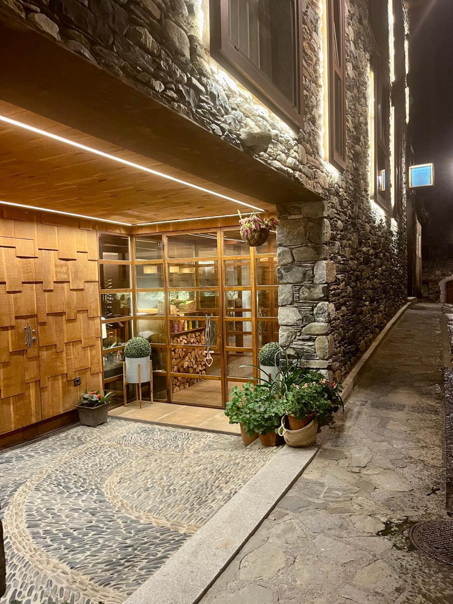 Hotel Boutique La Neu 贝纳斯克 外观 照片
